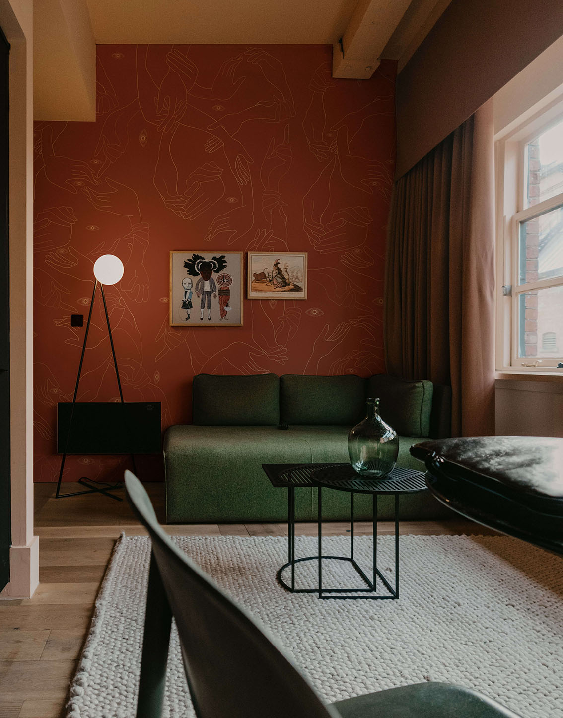 Carta-da-parati-Uno-Nessuno-Cannella-MaVoix-wallpaper-London-house-living-room