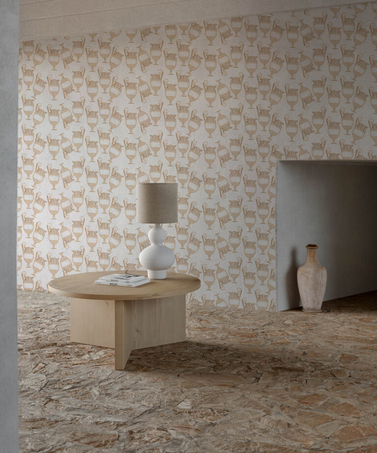 Fontana Bianco & Nocciola | Wallpaper — carta da parati MaVoix by Marika Tardio