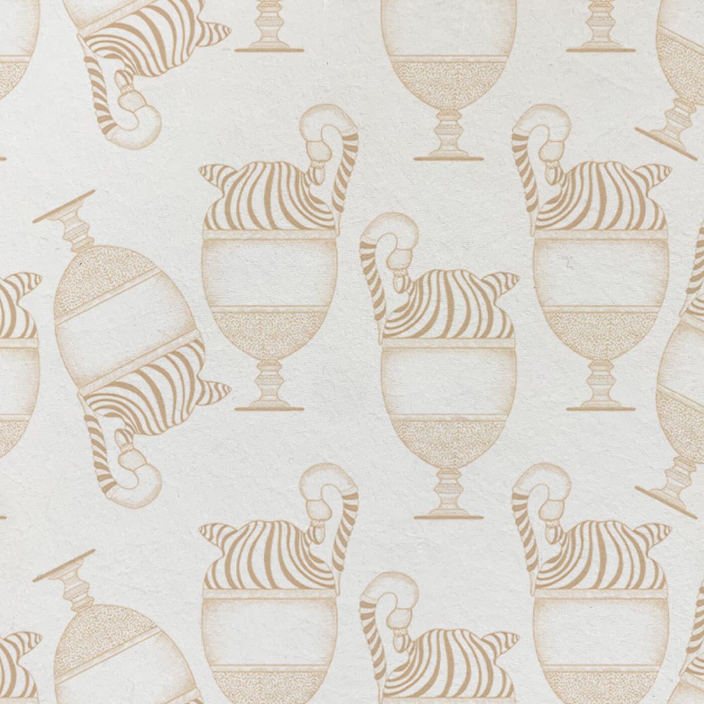 Fontana Bianco & Nocciola | Wallpaper — carta da parati MaVoix by Marika Tardio