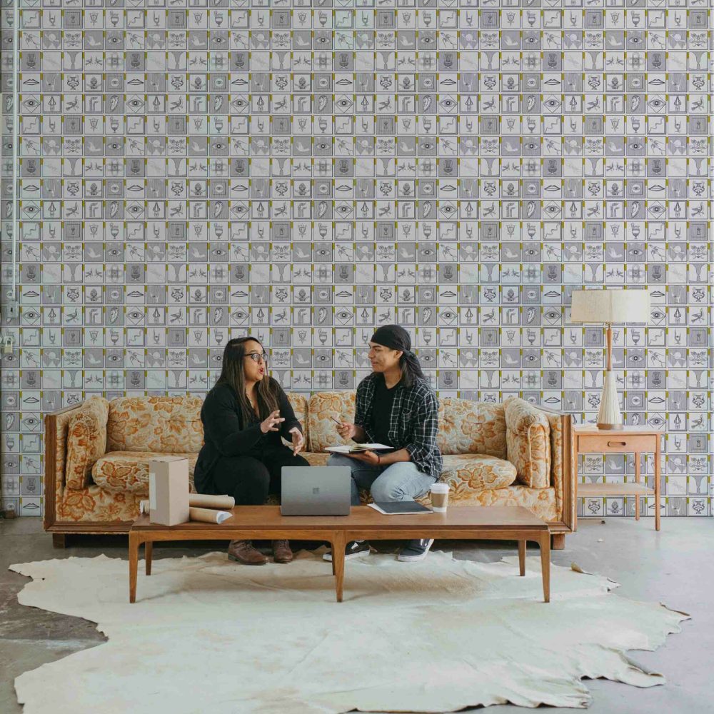 Alchemici Bianco & Giallo Zafferano | Wallpaper — carta da parati MaVoix by Marika Tardio
