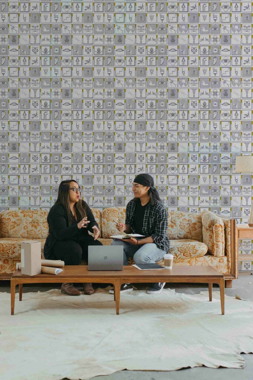 Alchemici Bianco & Giallo Zafferano | Wallpaper — carta da parati MaVoix by Marika Tardio