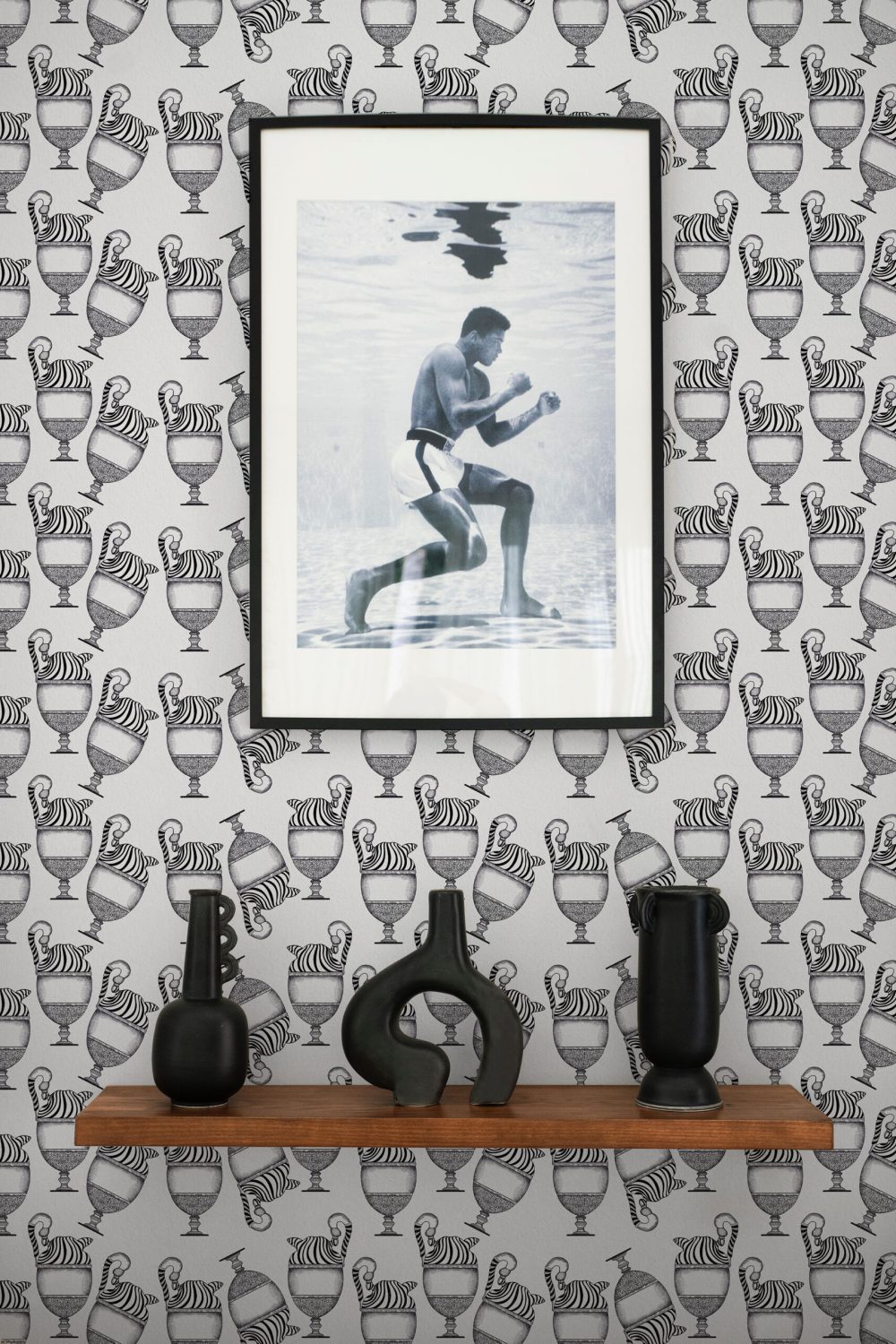 Fontana Bianco & Nero | Wallpaper — carta da parati MaVoix by Marika Tardio