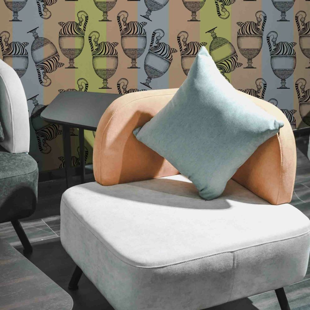 Fontana Righe | Wallpaper — carta da parati MaVoix by Marika Tardio