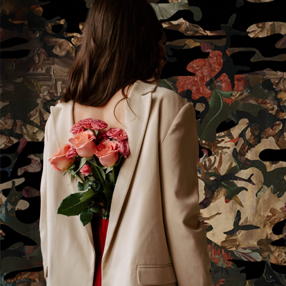 Hidden in Plain Sight Black Edition | Wallpaper — carta da parati MaVoix by Magnus Gjoen