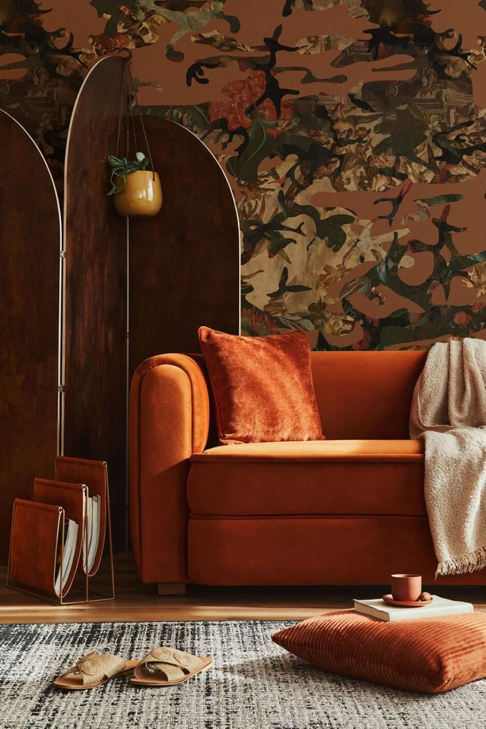 Hidden in Plain Sight Marsala Edition | Wallpaper — carta da parati MaVoix by Magnus Gjoen